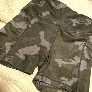 Yogalicious camo biker shorts